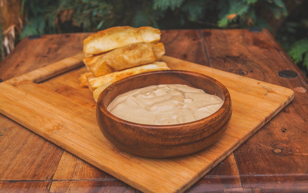 Yuca fries con Mahonesa de Tamarindo